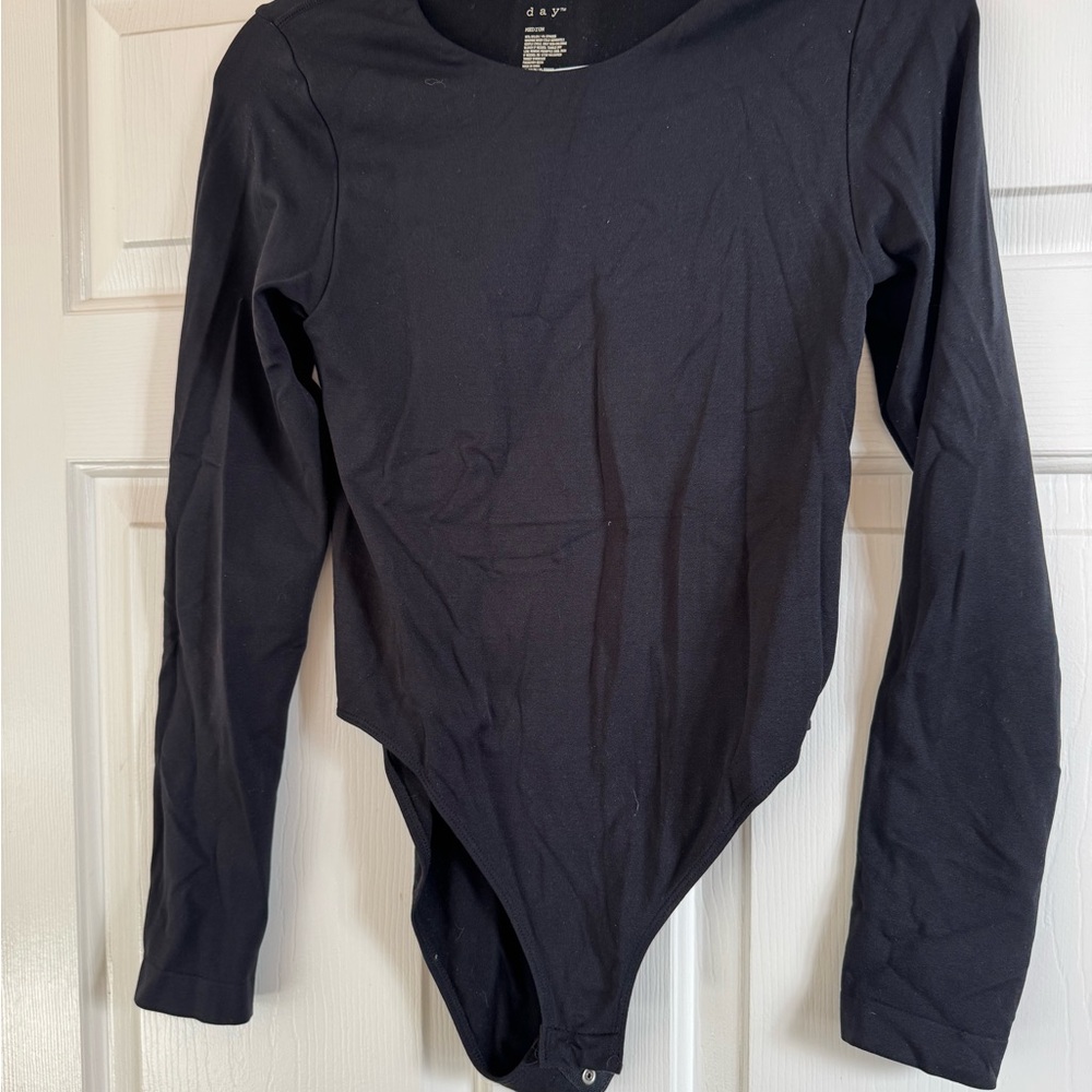 💙new day Black Long Sleeve Top
